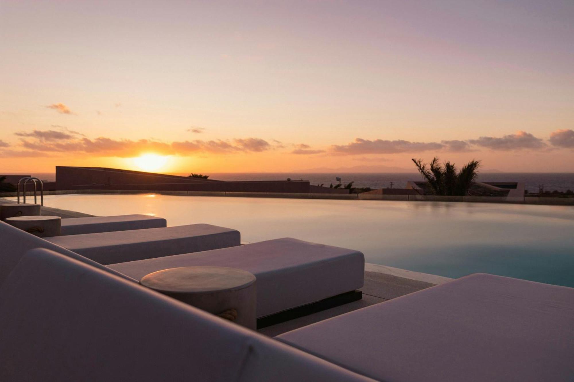 Hotel Domes Novos Santorini, Autograph Collection Oia  Esterno foto
